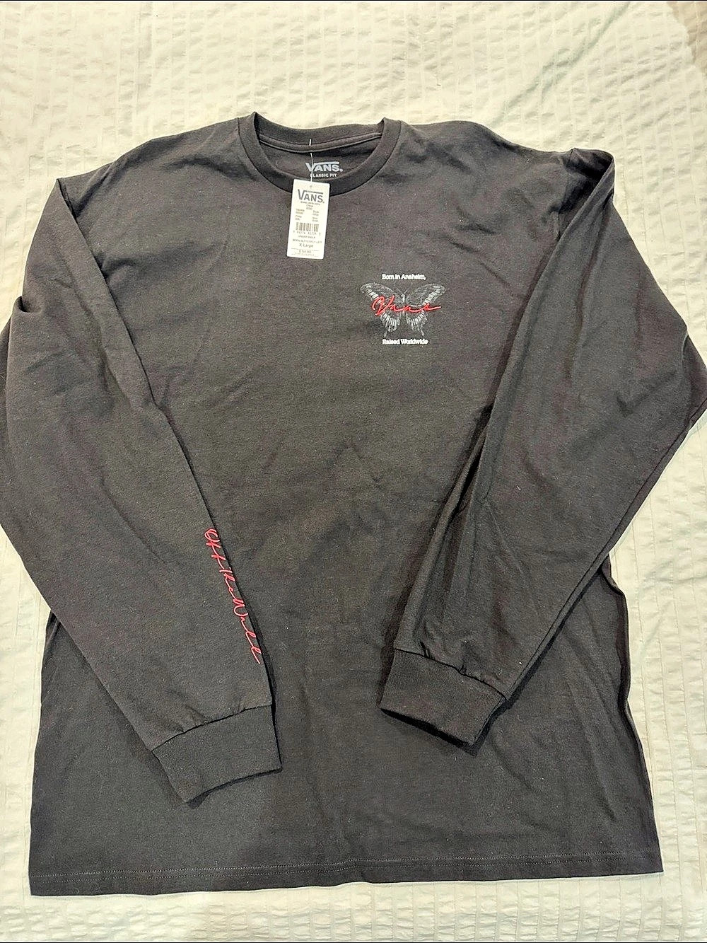 Vans Born Butterfly List X-Large Long Sleeve Tee in Black Size X-Large NWT